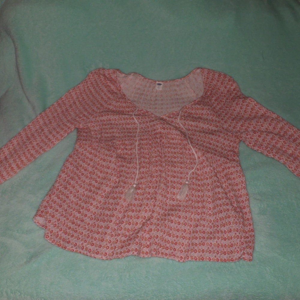Old navy long sleeve top